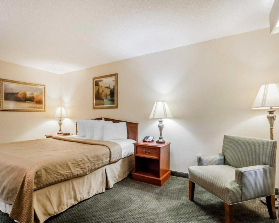 Quality Inn Arab Hwy 231 Ngoại thất bức ảnh