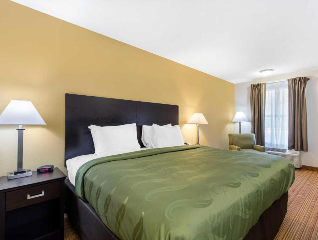 Quality Inn Arab Hwy 231 Ngoại thất bức ảnh