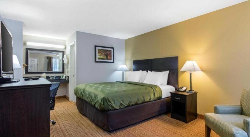 Quality Inn Arab Hwy 231 Ngoại thất bức ảnh